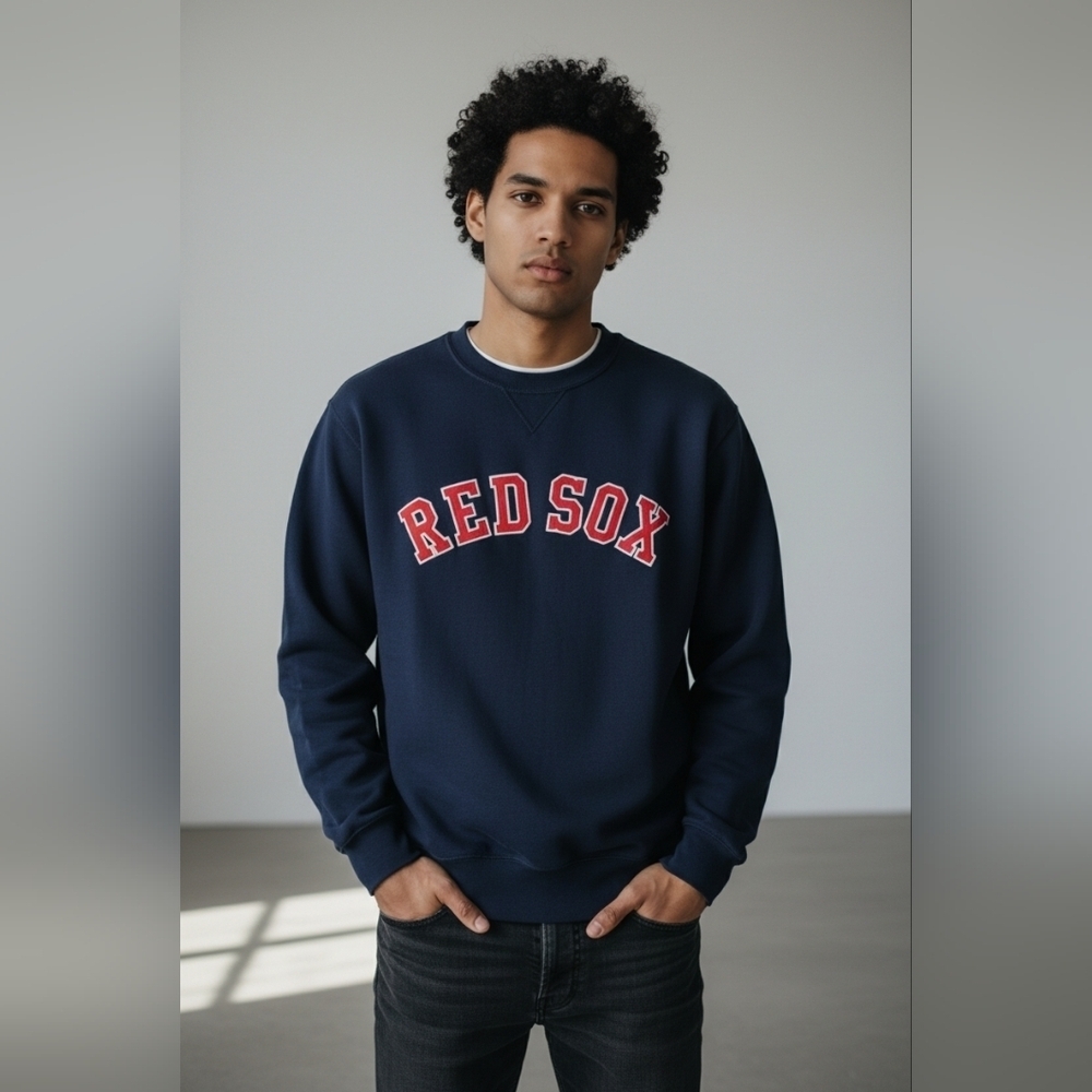 Vintage Boston Red Sox Navy Crewneck Sweatshirt Size S”